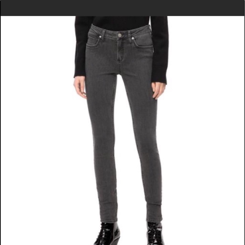 VTG Calvin Klein skinny jeans size 10 black faded